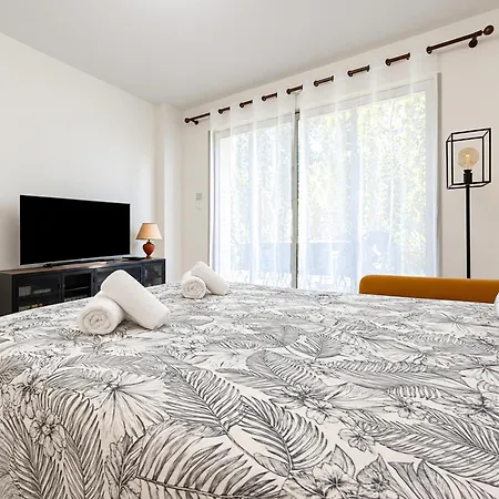 Design Avec Terrasse Et Jardin 4 Pers Appartement
